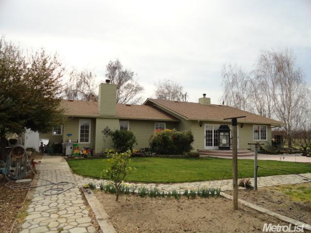 16093 Eugenia Ave, Ripon, CA 95366 photo 10