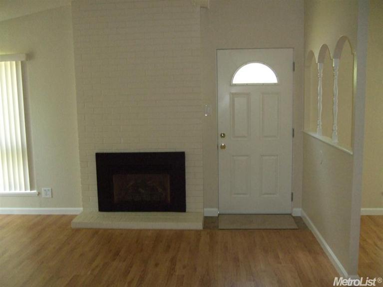 5016 Donovan Dr, Carmichael, CA 95608 photo 3