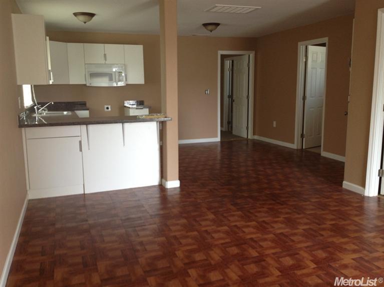 5345 Clark St, Keyes, CA 95328 photo 2