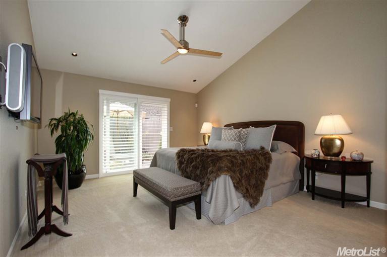 1053 Harrington Way, Carmichael, CA 95608 photo 15