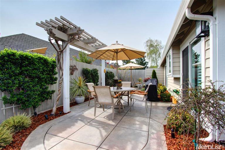 1053 Harrington Way, Carmichael, CA 95608 photo 21