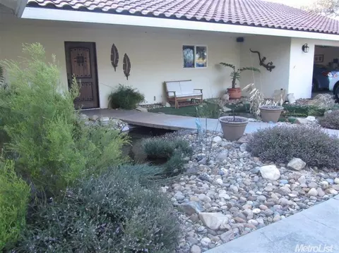 1225 Tree Top Ct, Placerville, CA 95667 photo 3