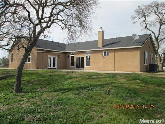 10191 Whalen Rd, Wallace, CA 95254 photo 2