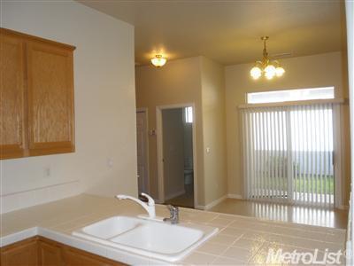 1655 Red Sky Way, Ripon, CA 95366 photo 8