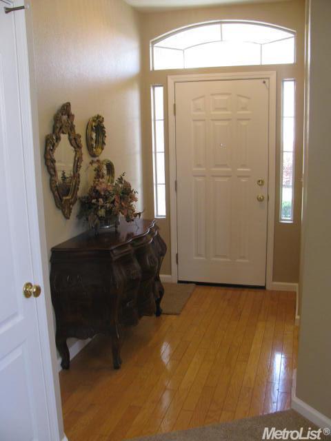 760 Standish Way, Folsom, CA 95630 photo 6