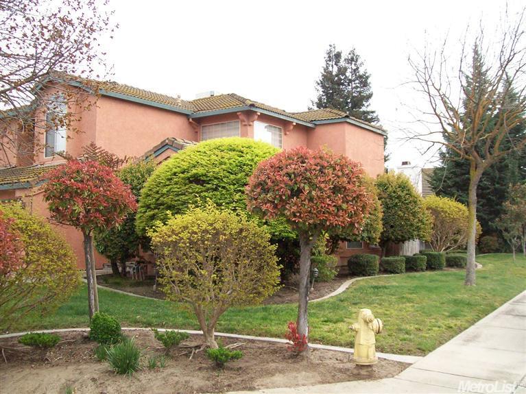2812 Fleming Ct, Modesto, CA 95356 photo 2