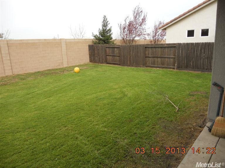 1483 Esplanade Dr, Merced, CA 95348 photo 9