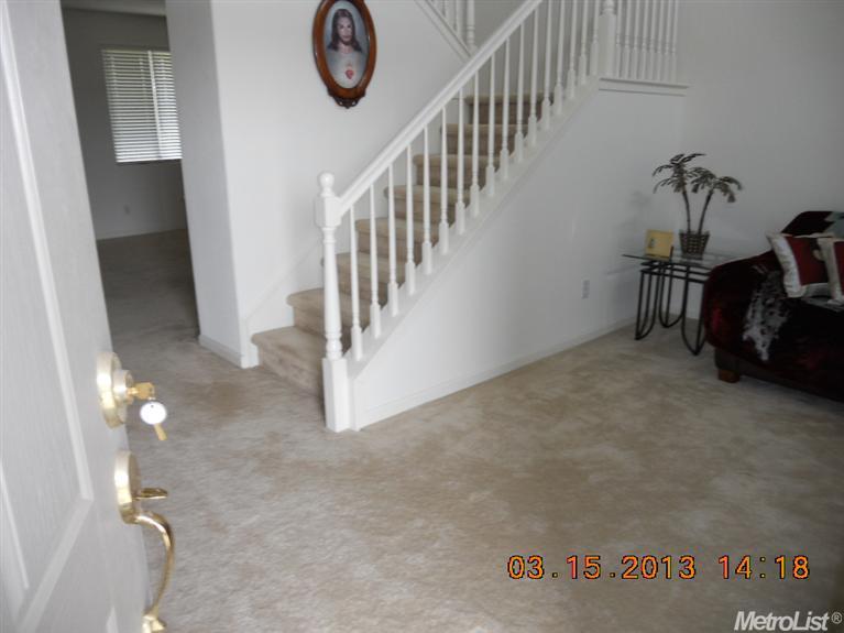 1483 Esplanade Dr, Merced, CA 95348 photo 2