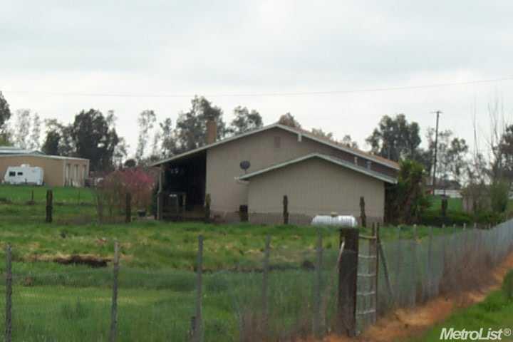 21056 E Copperopolis Rd, Linden, CA 95236 photo 1