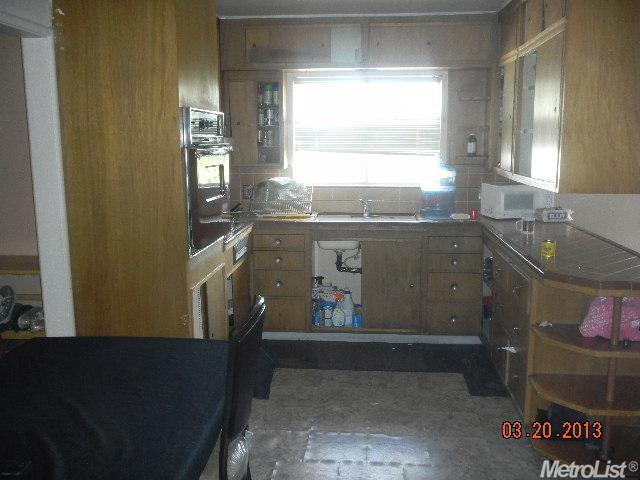 625 E Taylor Rd, Turlock, CA 95382 photo 14