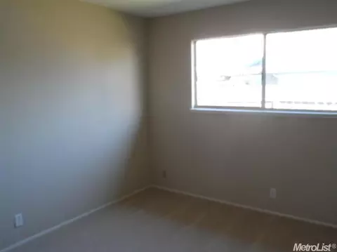 277 Dana Ct, Manteca, CA 95336 photo 8