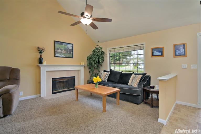5365 4th St, Rocklin, CA 95677 photo 4