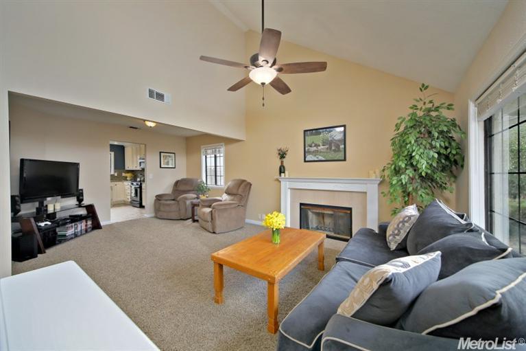 5365 4th St, Rocklin, CA 95677 photo 3