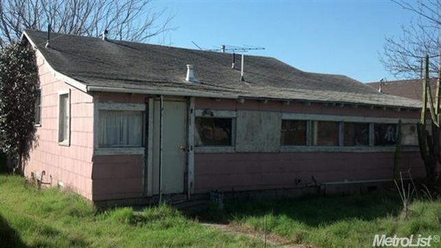 913 Watson Ave, Modesto, CA 95358 photo 1