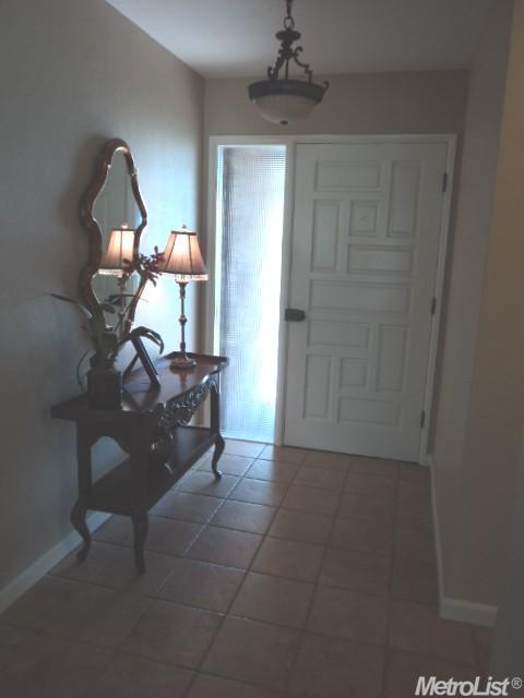 900 Wellsford Rd, Modesto, CA 95357 photo 6