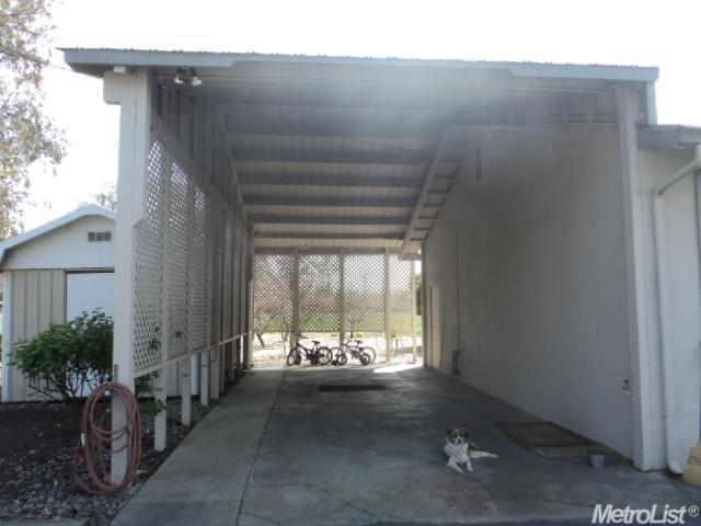 900 Wellsford Rd, Modesto, CA 95357 photo 22