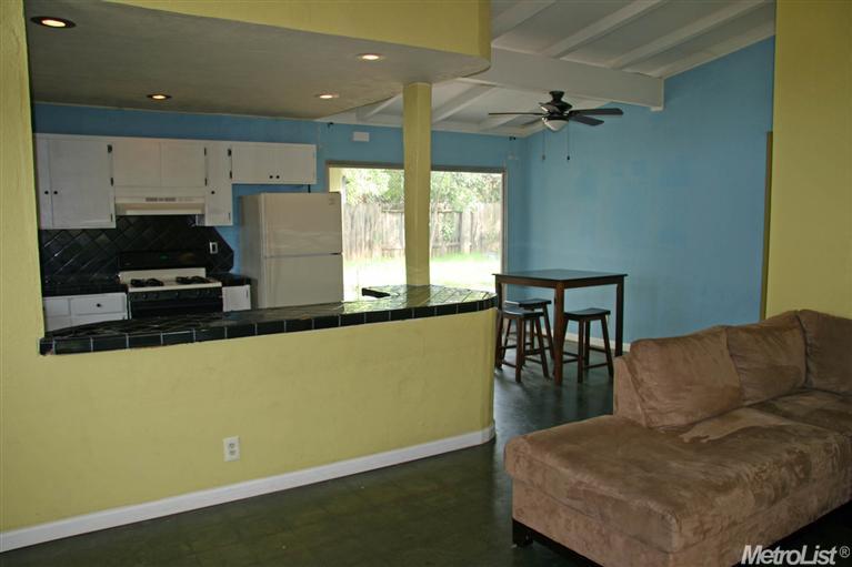 4716 Kenneth Ave, Carmichael, CA 95608 photo 3