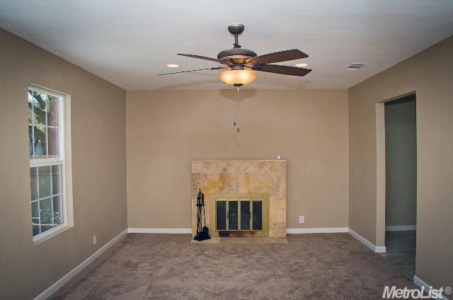 1902 Edsel Ave, Modesto, CA 95350 photo 4