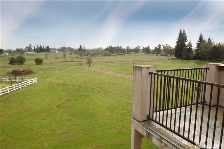 12061 S Green Rd, Wilton, CA 95693 photo 17