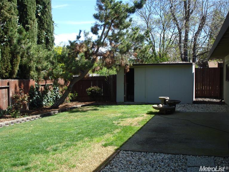 5489 Wildflower Cir, Carmichael, CA 95608 photo 13