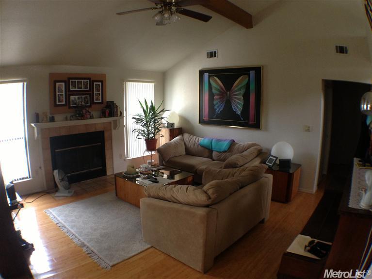 2500 Spring Water Dr, Modesto, CA 95355 photo 2