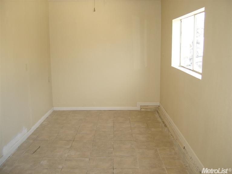2001 4th St, Hughson, CA 95326 photo 14