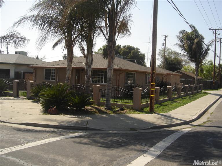 2001 4th St, Hughson, CA 95326 photo 2