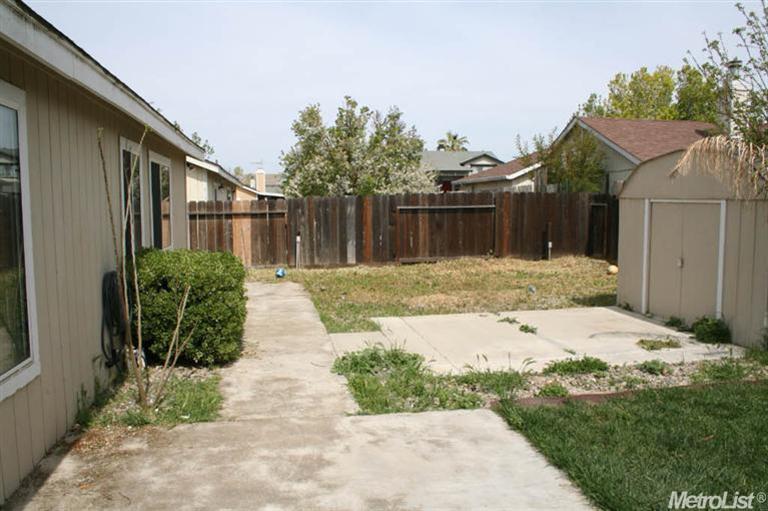 1008 Blue Bonnet Dr, Newman, CA 95360 photo 15