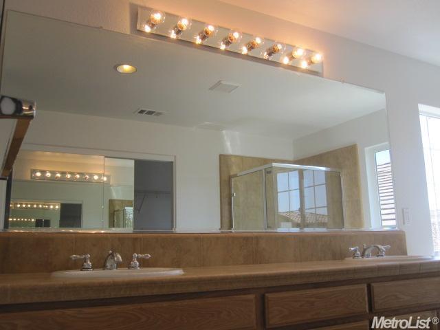 310 Arezzo Way, Tracy, CA 95377 photo 5