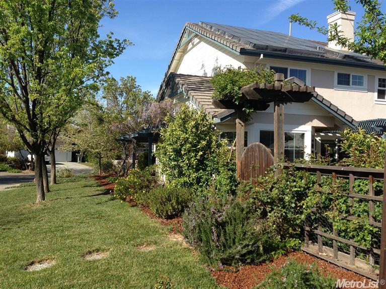 2356 Isle Royale Ln, Davis, CA 95616 photo 2