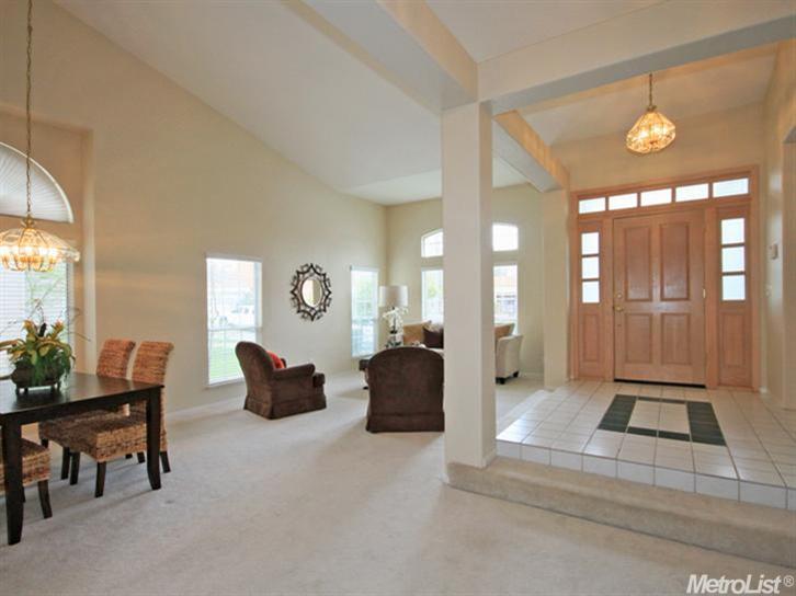 2325 Eagle Ct, Rocklin, CA 95677 photo 5