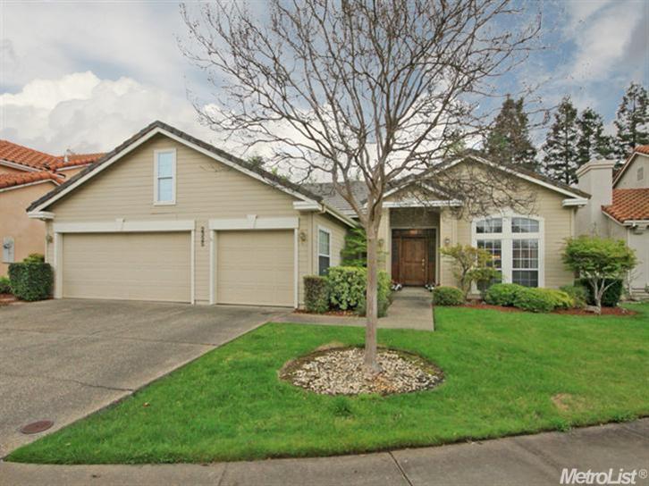 2325 Eagle Ct, Rocklin, CA 95677 photo 1