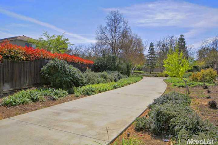 2007 Bearden St, Davis, CA 95618 photo 8