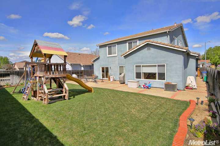 2007 Bearden St, Davis, CA 95618 photo 3