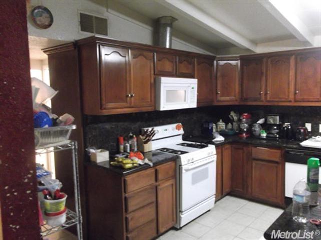 443 Edward Ave, Manteca, CA 95336 photo 2