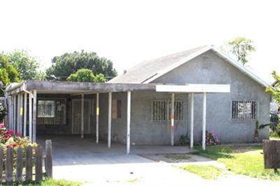 1704 Seattle St, Modesto, CA 95358 photo 1
