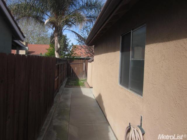 1891 Earl Way, Tracy, CA 95376 photo 14