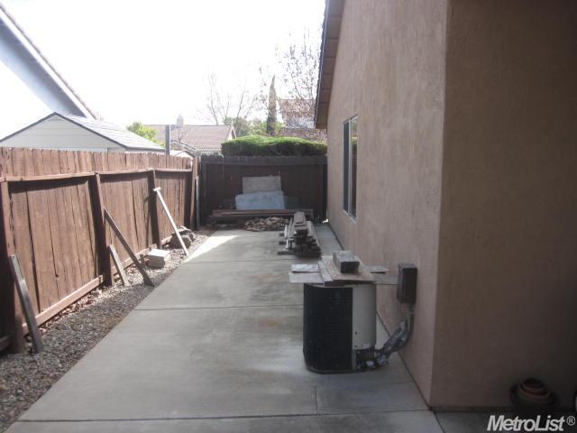 1891 Earl Way, Tracy, CA 95376 photo 19