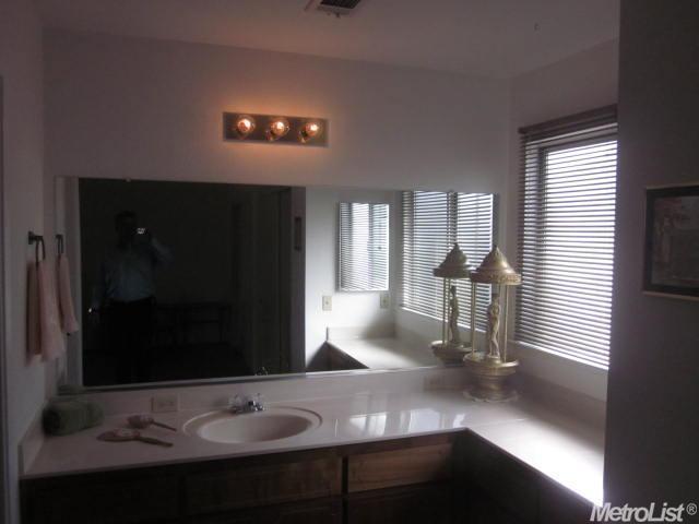 1891 Earl Way, Tracy, CA 95376 photo 9