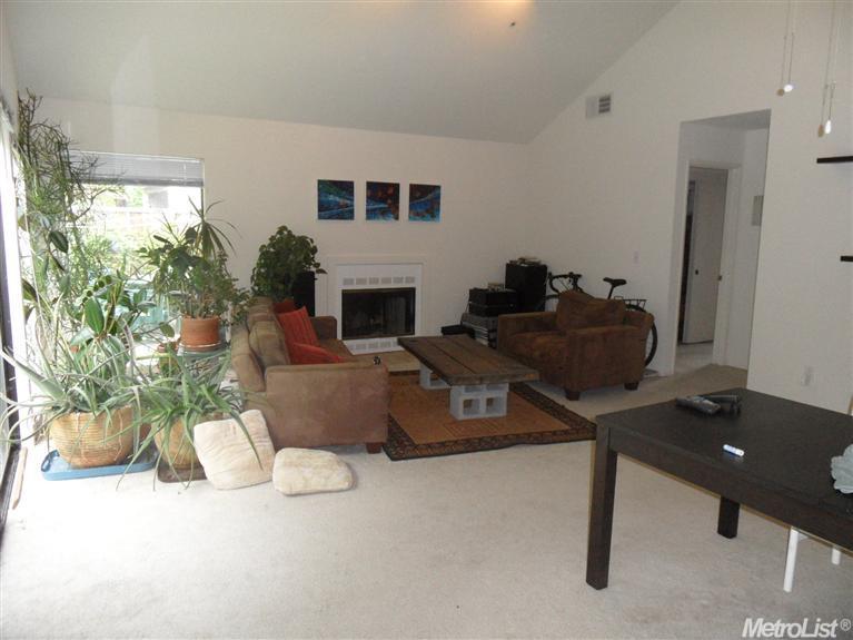 2407 Sparrow Ct, Davis, CA 95616 photo 4