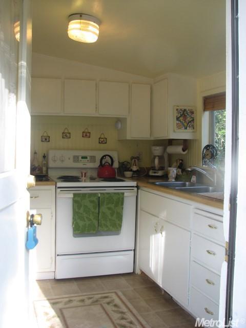 936 Hillcrest St, Placerville, CA 95667 photo 3