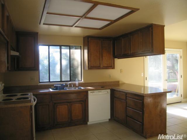 2540 Dudley Dr, Rescue, CA 95672 photo 6