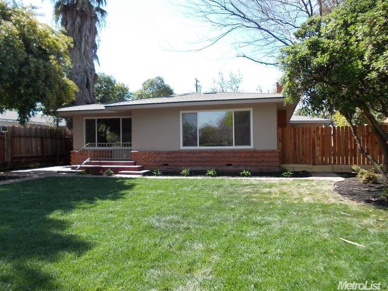 1425 Concord Ave, Modesto, CA 95350 photo 1