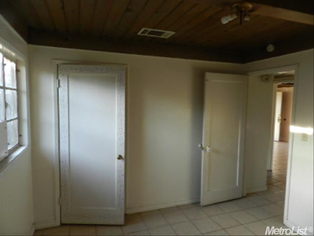 1609 Bedford Ave, Modesto, CA 95351 photo 9