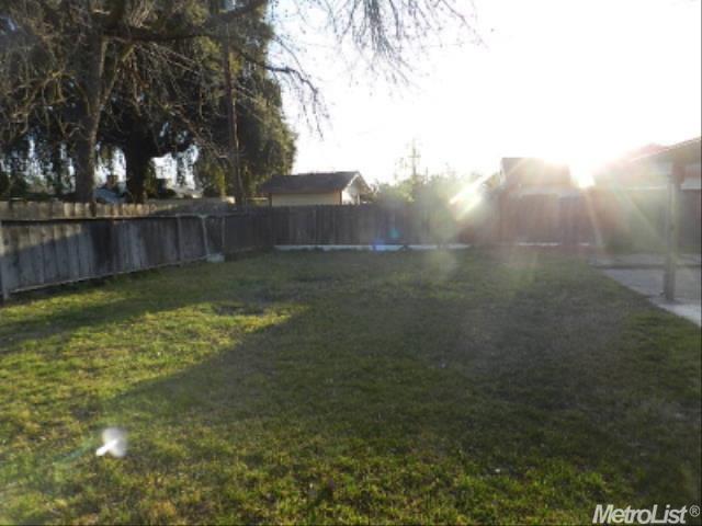 1609 Bedford Ave, Modesto, CA 95351 photo 12