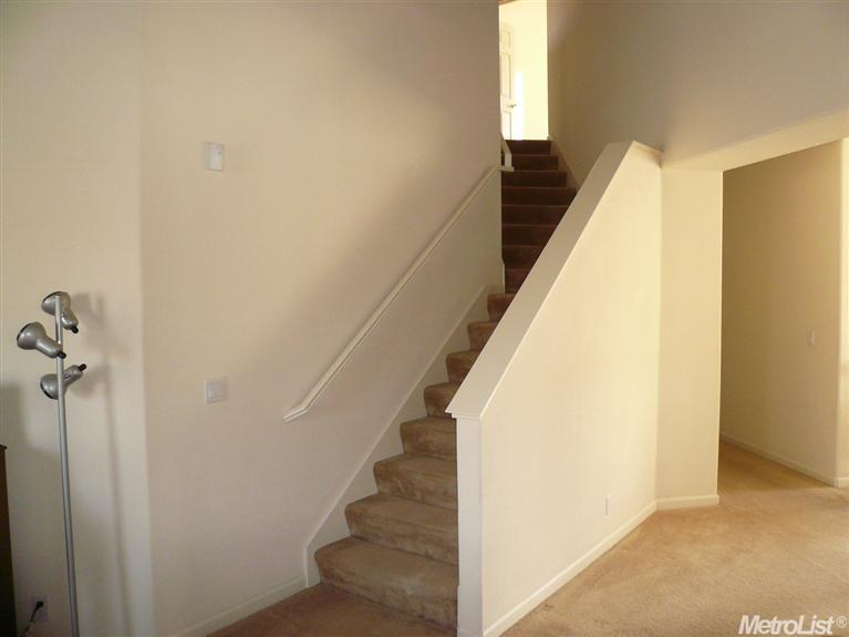 706 Foxglove Cir, Winters, CA 95694 photo 2