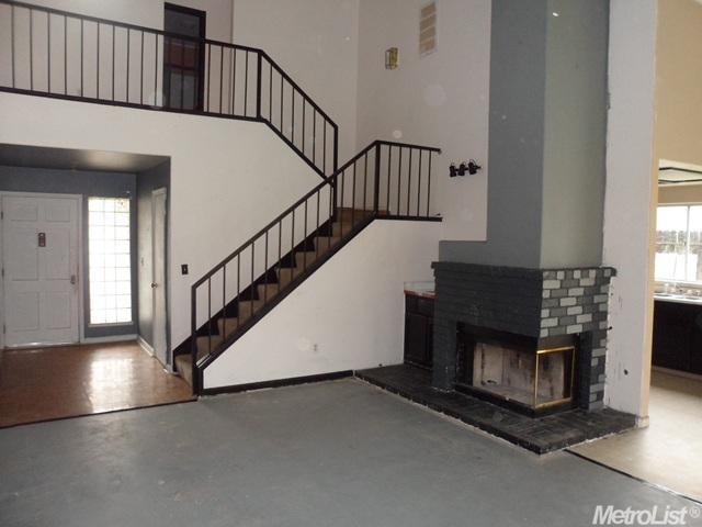 1008 E Fairmont Ave, Modesto, CA 95350 photo 20