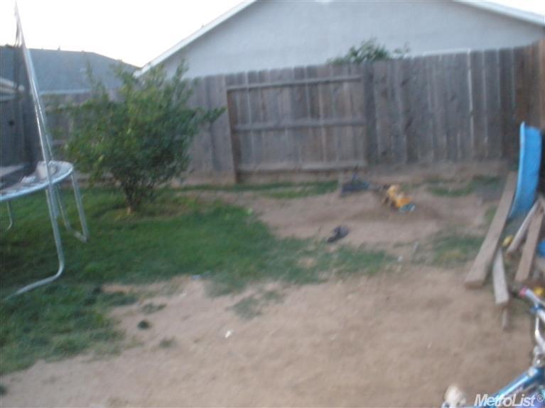 653 S Amanda Ct, Merced, CA 95341 photo 11