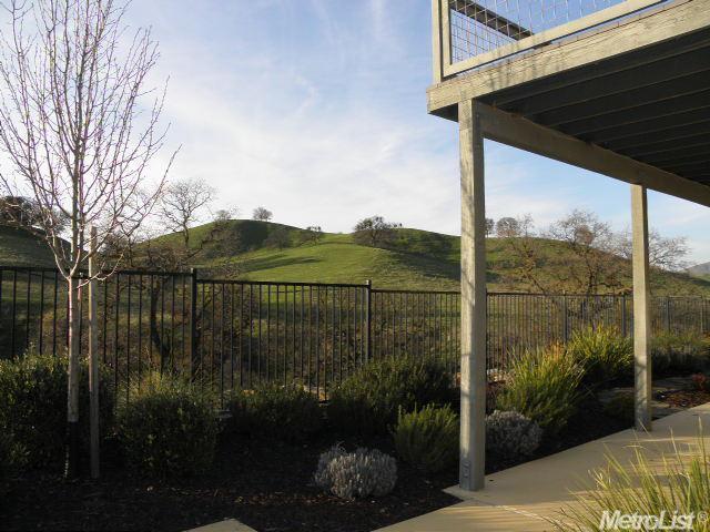 9028 Tee Box Ct, Patterson, CA 95363 photo 17