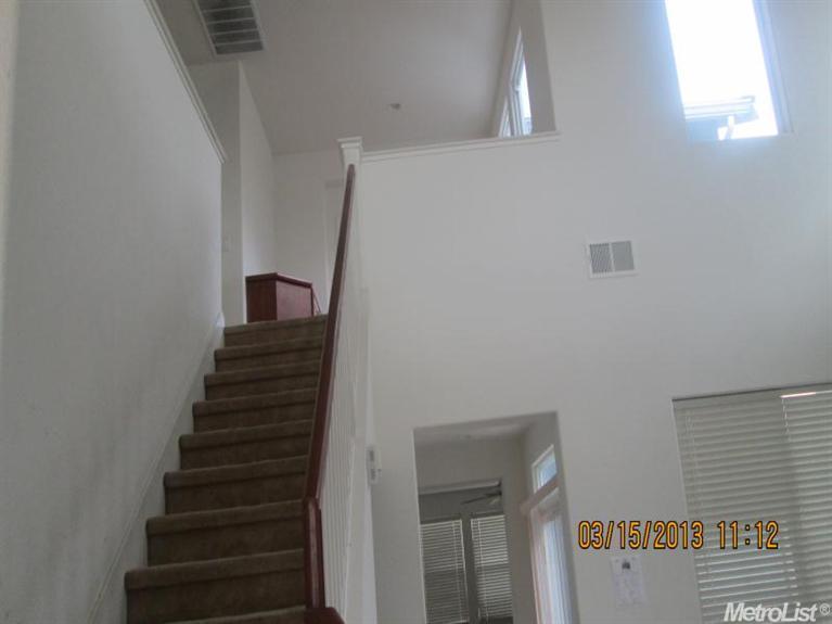 2433 Callaham Way, Modesto, CA 95355 photo 4